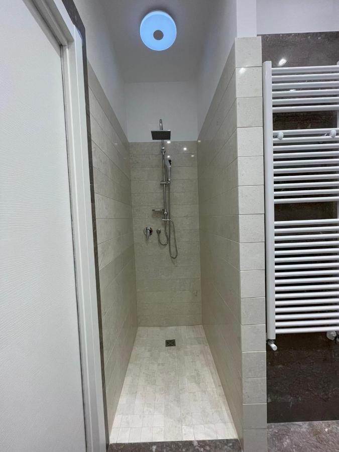 Suite 55 In Centro 特拉尼 外观 照片